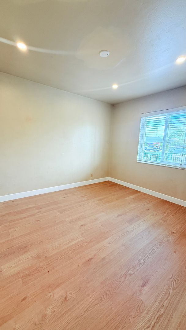 332 Pacific Ave in Alameda, CA - Building Photo - Building Photo