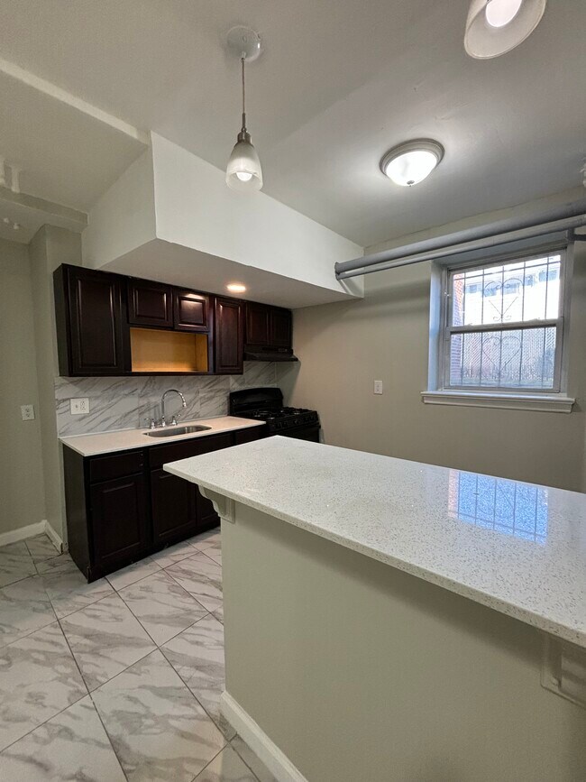 67 Lincoln Ave in Newark, NJ - Building Photo - Building Photo