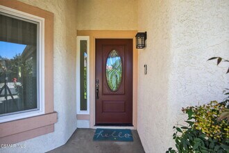 4202 Lost Springs Dr in Calabasas, CA - Building Photo - Building Photo