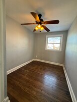 613 S Beechfield Ave in Baltimore, MD - Building Photo