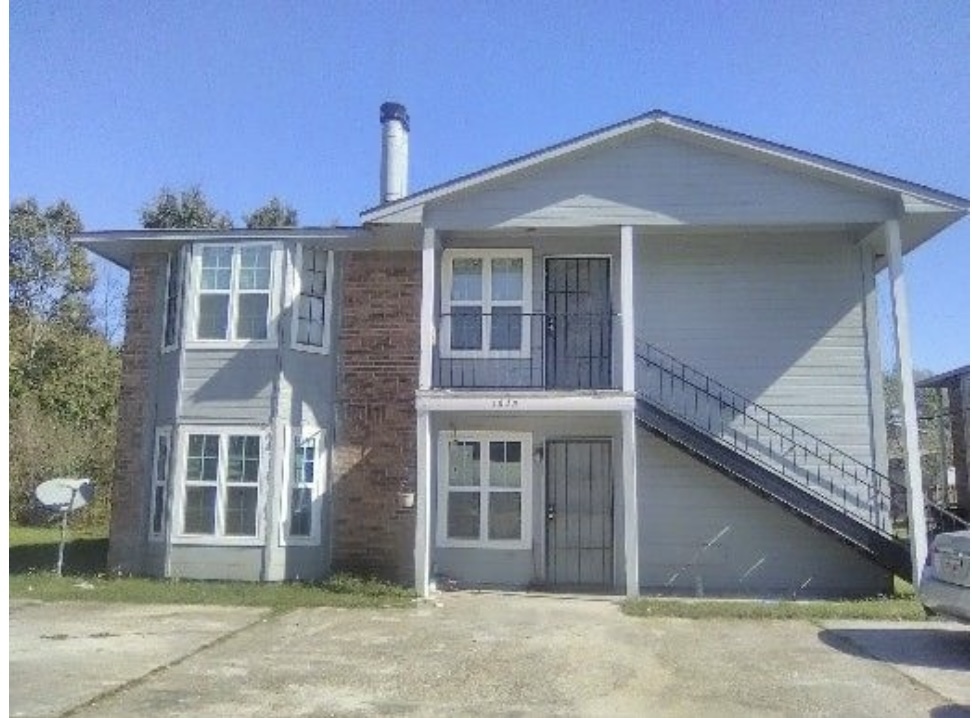 1035 Manson Dr in Baton Rouge, LA - Building Photo