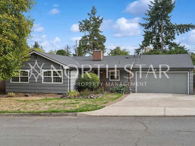 1459 Worthington St in Lake Oswego, OR - Building Photo - Building Photo