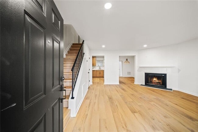 2811 Queen Anne Ct in Atlanta, GA - Building Photo - Building Photo