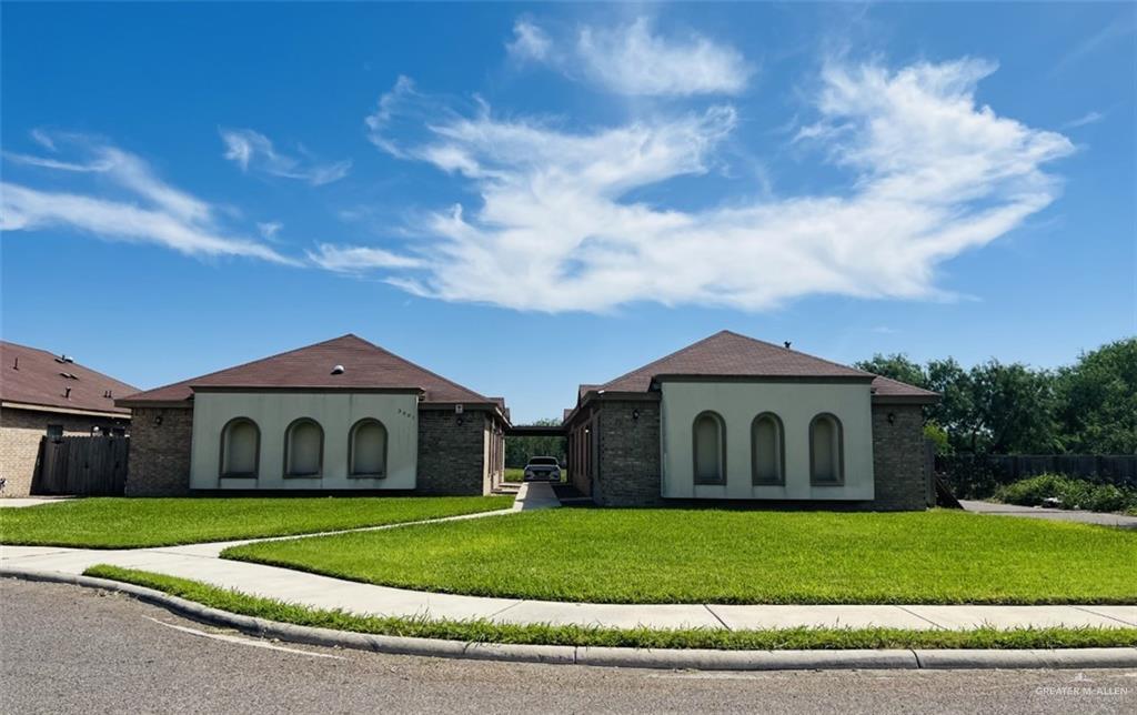 3001 E Diamondhead Ave in Alton, TX - Building Photo