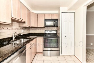 7621 Tremayne Pl in McLean, VA - Building Photo - Building Photo