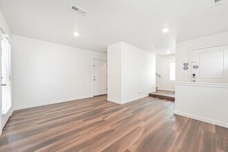 18584 E 47th Pl in Denver, CO - Building Photo - Building Photo