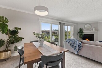 Lakes of Carmel in Carmel, IN - Building Photo - Building Photo