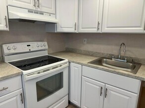 548 Normandy Ln, Unit L in Delray Beach, FL - Building Photo - Building Photo