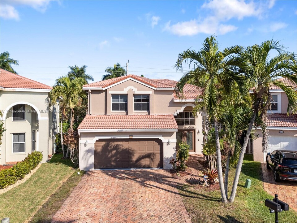 3409 NW 110th Terrace in Coral Springs, FL - Building Photo