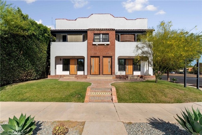 property at 1236 Cloverdale Ave