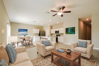 2644 Island Walk Dr in Deltona, FL - Building Photo - Building Photo