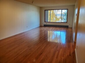 3100 Ward Plz, Unit 34 in Anchorage, AK - Building Photo - Building Photo