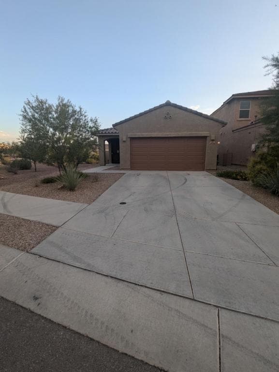 property at 10598 S Avenida Lago De Plata