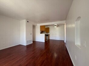 3318 N Decatur Blvd, Unit 1139 in Las Vegas, NV - Building Photo - Building Photo