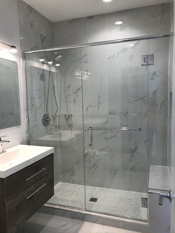 2952 W Nelson St in Chicago, IL - Foto de edificio