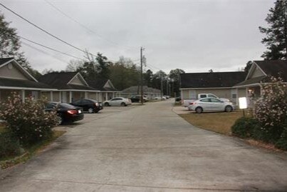 Heatherwood in Hammond, LA - Building Photo