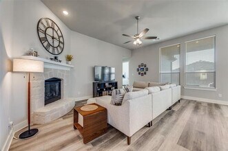 817 Markham Dr in Anna, TX - Building Photo - Building Photo