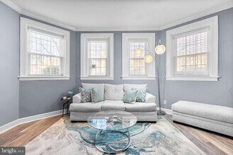 101 North Carolina Ave SE in Washington, DC - Building Photo - Building Photo