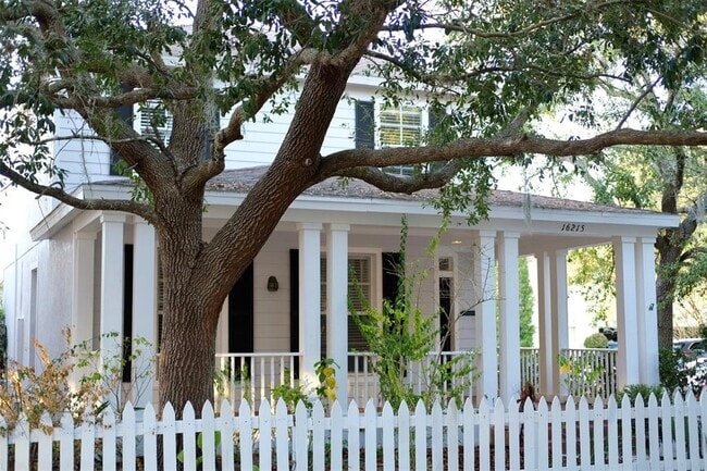 16215 Bridgecrossing Dr in Fish Hawk, FL - Building Photo - Building Photo