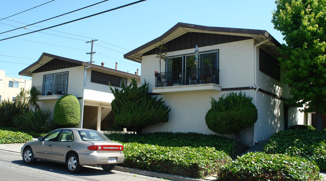 6900 Stockton Ave in El Cerrito, CA - Building Photo - Building Photo