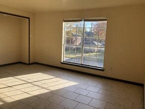8121 Ned Ave in Baton Rouge, LA - Building Photo - Building Photo