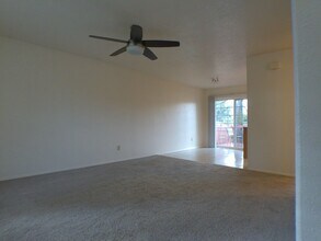 775-KE775 17th St NE in Salem, OR - Building Photo - Building Photo