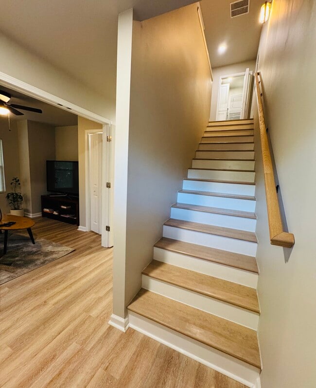 2447 McAlpine Terrace in Atlanta, GA - Building Photo - Building Photo