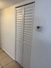 8550 N Sherman Cir in Miramar, FL - Building Photo - Building Photo