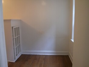 5130 Connecticut Ave NW in Washington, DC - Building Photo - Building Photo