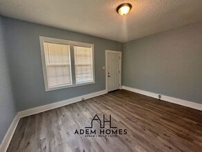 645 Walnut St in Memphis, TN - Building Photo - Building Photo