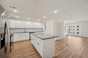 1519 N Sydenham St in Philadelphia, PA - Building Photo