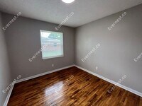 904 Sorrells Dr photo'