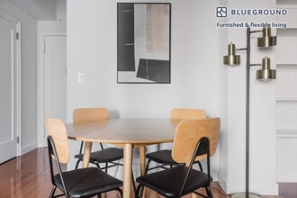 400 E 57th St in New York, NY - Building Photo - Building Photo