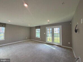 149 Lawndale Dr in Bowie, MD - Building Photo - Building Photo