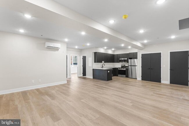 property at 1903 Jackson St