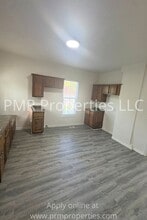 1610 S 17th St in St. Joseph, MO - Building Photo - Building Photo