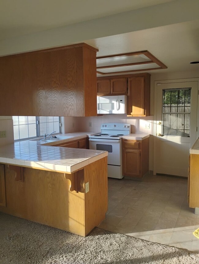 3091 Silver Elm Ct in Merced, CA - Building Photo - Building Photo