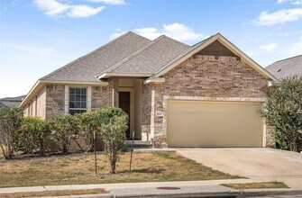 925 Centerra Hills Cir in Round Rock, TX - Building Photo - Building Photo