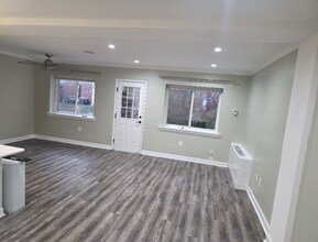 9250 Edwards Way in Hyattsville, MD - Building Photo - Building Photo