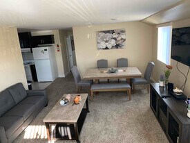 4424 S Wilton Pl in Los Angeles, CA - Building Photo