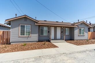 11421 Seymour St in Castroville, CA - Building Photo - Building Photo