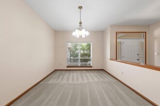 406 Bally Way in Niceville, FL - Building Photo - Building Photo
