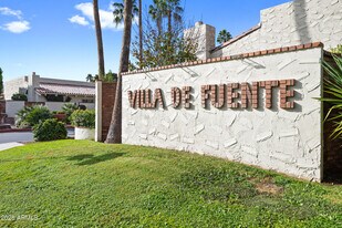 7118 E Buena Terra Way in Paradise Valley, AZ - Building Photo