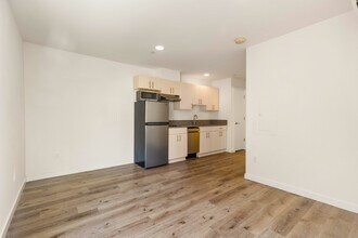 315 W Roy St in Seattle, WA - Building Photo - Building Photo
