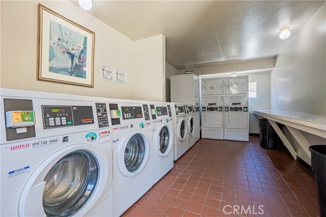 633 New Los Angeles Ave in Moorpark, CA - Building Photo - Building Photo