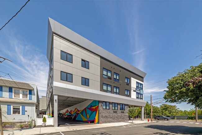 The Helio in Kearny, NJ - Building Photo - Building Photo