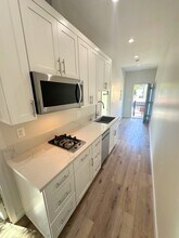 2937-2939 S Catalina St in Los Angeles, CA - Building Photo - Building Photo