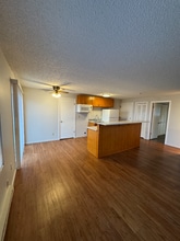 308 Summit Ave N in Kent, WA - Building Photo - Building Photo