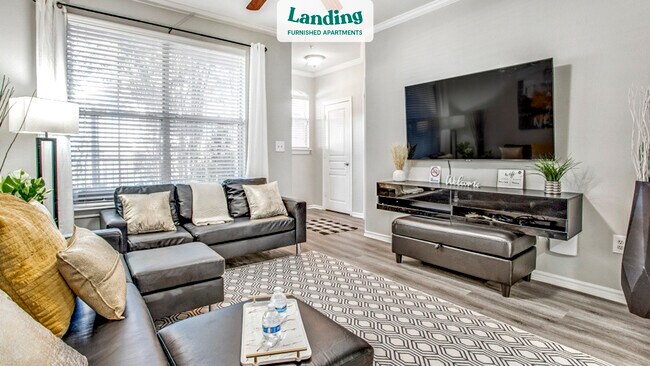 2403 N Washington Ave-Unit -136.1272408 in Dallas, TX - Building Photo - Building Photo