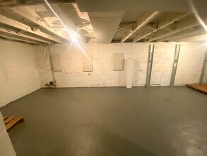 5701 Madison Ave in Lincoln, NE - Building Photo - Building Photo